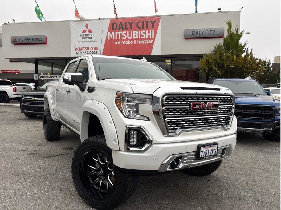 2022 GMC Sierra 1500 Limited Crew Cab Denali Pickup 4D 5 3/4 ft