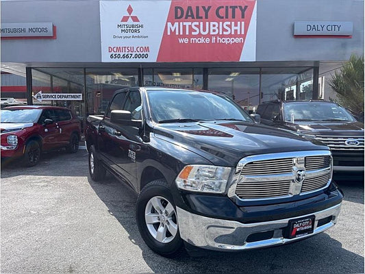 2021 Ram 1500 Classic Crew Cab SLT Pickup 4D 5 1/2 ft