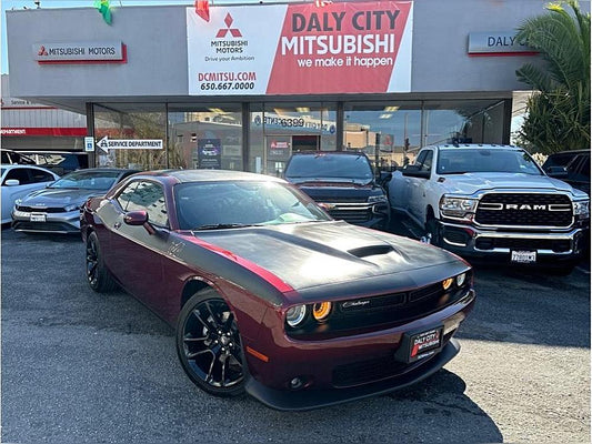 2022 Dodge Challenger R/T Coupe 2D