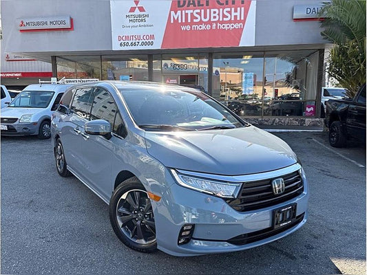 2023 Honda Odyssey Elite Minivan 4D