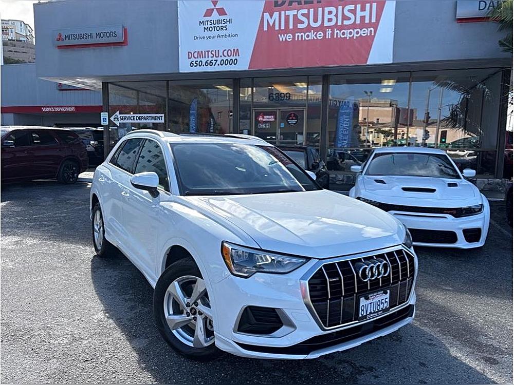 2021 Audi Q3 40 TFSI Premium Sport Utility 4D