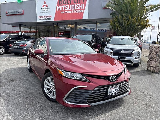 2022 Toyota Camry LE Sedan 4D