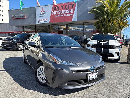 2022 Toyota Prius LE Hatchback 4D