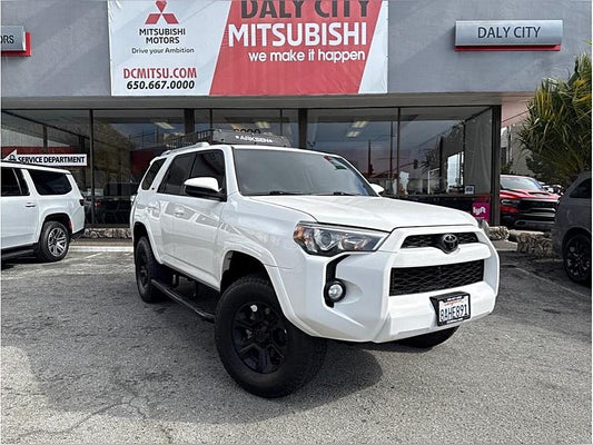 2018 Toyota 4Runner SR5 Sport Utility 4D
