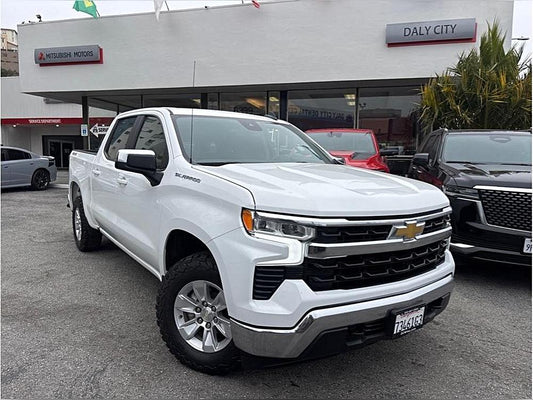 2022 Chevrolet Silverado 1500 Crew Cab LT Pickup 4D 5 3/4 ft