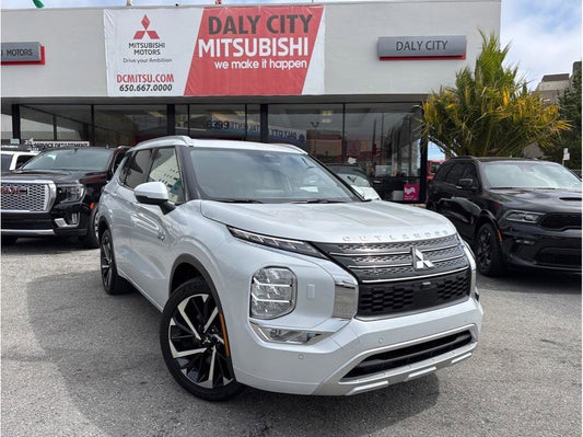 2025 Mitsubishi Outlander Plug-In-Hybrid SEL