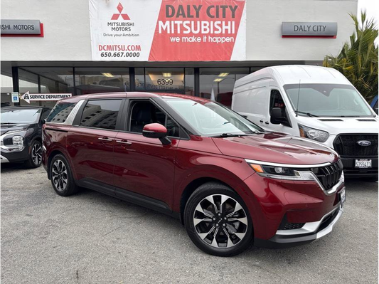 2023 Kia Carnival EX Minivan 4D
