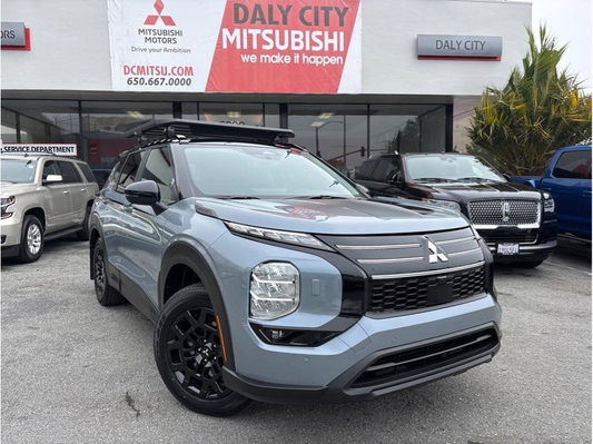 2025 Mitsubishi Outlander Trail Edition Sport Utility 4D