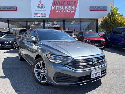 2024 Volkswagen Jetta 1.5T SE Sedan 4D