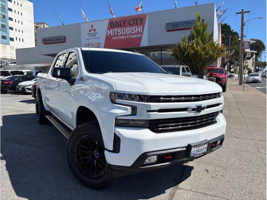 2020 Chevrolet Silverado 1500 Crew Cab RST Pickup 4D 5 3/4 ft
