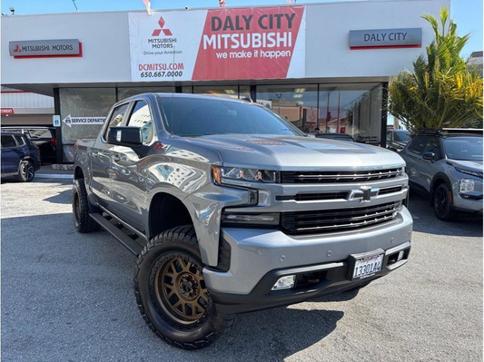 2020 Chevrolet Silverado 1500 Crew Cab RST Pickup 4D 5 3/4 ft