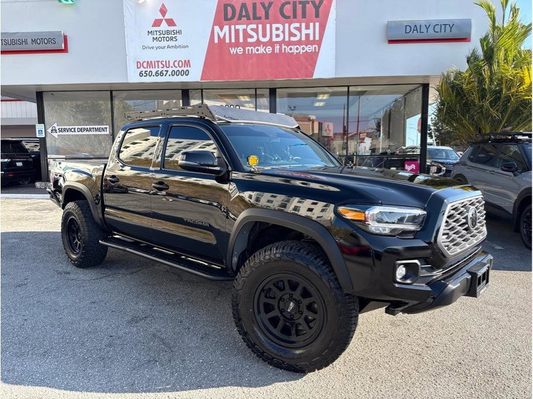 2023 Toyota Tacoma Double Cab TRD Off-Road Pickup 4D 5 ft