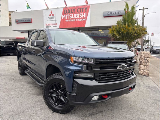 2019 Chevrolet Silverado 1500 Crew Cab LT Trail Boss Pickup 4D 5 3/4 ft