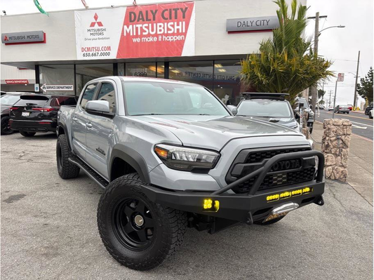 2021 Toyota Tacoma Double Cab TRD Off-Road Pickup 4D 5 ft