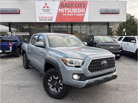 2018 Toyota Tacoma Double Cab TRD Off-Road Pickup 4D 5 ft